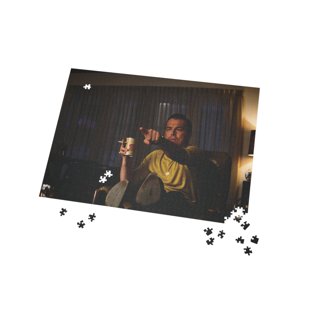 Once Upon a Time in Hollywood | DiCaprio Pointing - Meme Cult